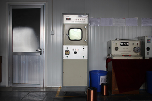 自动电压试验仪